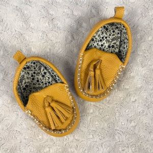 Stephan Baby Loafers Golden Yellow Tassels